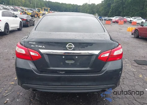 2016 Nissan Altima 2.5 S z USA, uszkodzony, nr VIN 1N4AL3AP5GC267318